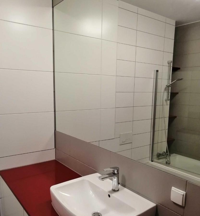 Apartamenty Promenada Varsavia Esterno foto